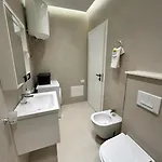 Seaside Escape Apartment *