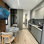 Seaside Escape Golem (Tirana)