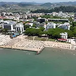 Seaside Escape Apartment *