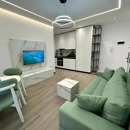 Seaside Escape * Golem (Tirana)