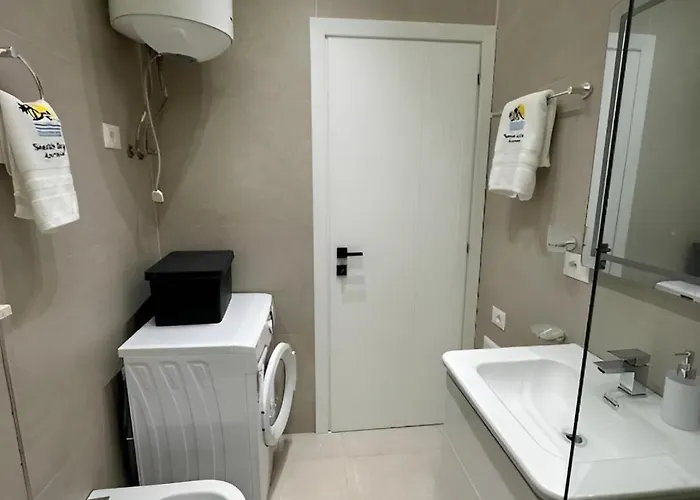 Seaside Escape * Golem (Tirana)